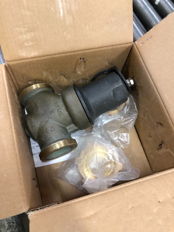 Photo 1 of Zurn Wilkins 112-NR3XLDUC 1-1/2" NR3XL Pressure Reducing Valve with Double Union FNPT Copper Sweat Connection