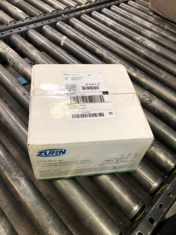 Photo 1 of Zurn Wilkins 112-NR3XLDUC 1-1/2" NR3XL Pressure Reducing Valve with Double Union FNPT Copper Sweat Connection