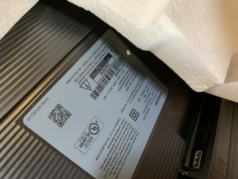 Photo 1 of Samsung 50-Inch Class QLED Q7F Series Samsung Vision AI Smart TV (2025 Model, 50Q7F) Quantum HDR, Object Tracking Sound Lite, Q4 AI Gen1 Processor, 4K upscaling, Gaming Hub, Alexa Built-in