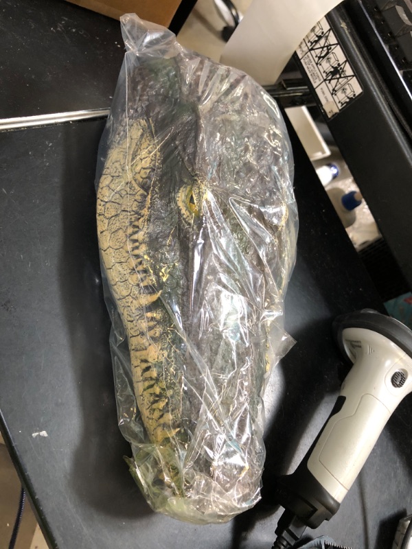 Photo 1 of Geniff Floating Alligator Head, Fake Gator Head for Pool Outdoor Pond Accessories Float Crocodile Head Decoy for Koi Pond Pool Garden Decoration 13in x 5.5in x 2.8in