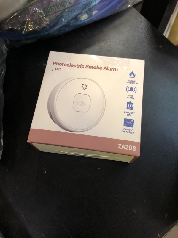 Photo 1 of Detector, 10-Year Smoke Alarm with Photoelectric Sensor and Built-in 3V Lithum Battery, Fire Alarm with Test Button and Low Battery Warning, Fire Safety for Home,1 Pack