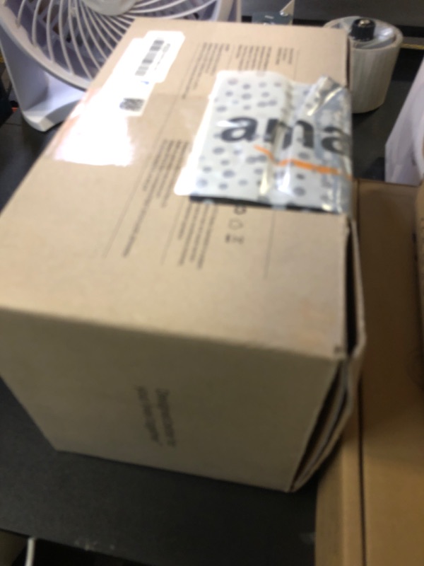 Photo 1 of ITEM IS MISSING PIECES, UNSURE WHAT PARTS AREE MISSING ------------------------------------------------------------------- PETLIBRO Cat Water Fountain with Wireless Pump, 2.5L/84oz Pet Water Fountain for Cats Indoor Stainless Steel, Cat Water Dispenser wi