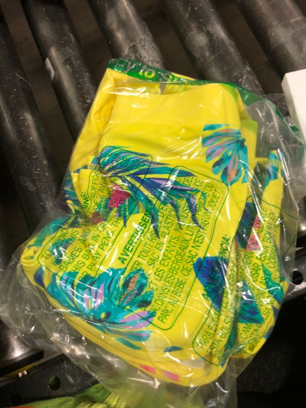 Photo 1 of BAOHULU Girls 2 Pieces Rash Guard Swimsuit Long Sleeve Bathing Suit UPF 50+ Quick Dry Swimwear Size 3-14 Years S518_YellowFlower_6A