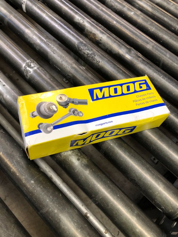 Photo 1 of MOOG K750052 Suspension Stabilizer Bar Link for Ford Expedition