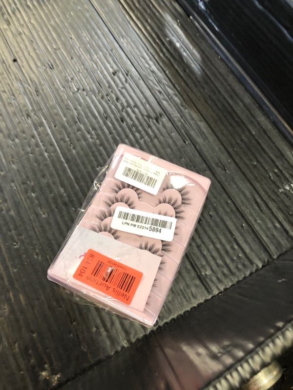 Photo 1 of Frihappy Mink Eyelashes Fluffy Lashes Cat Eye Lashes Natural Eyelashes Wispy Lashes Fake Eyelashes False Lashes Mink Lashes FRH-305