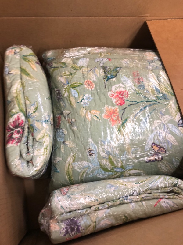Photo 1 of Sanracie Floral Quilt King Size-100% Cotton Bedding Quilt Set (110"x98") 3pcs Green Flower Bird Butterfly Print Botanical Quilted Bedspread Coverlet Sets All Season Lightweight Floral Bedding Set