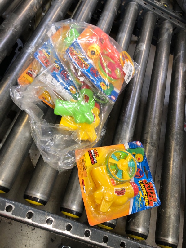 Photo 1 of ArtCreativity Flying Disc Launcher Toy (Set of 6) Disk Shooter for Kids, Includes 1 Flying Saucer Gun and 3 Spinning Disks, Super Fun Cat Toys, Outdoor Toys for Kids, Great Birthday Party Favor
