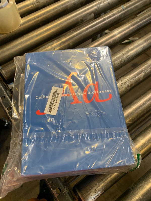 Photo 1 of Collins Robert French Dictionary Complete and Unabridged edition: For advanced learners and professionals (Collins Complete and Unabridged)