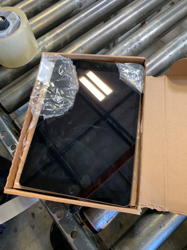 Photo 1 of Apple 2019 iPad 10.2-inch, Wi-Fi, 128GB - Space Gray (Renewed)