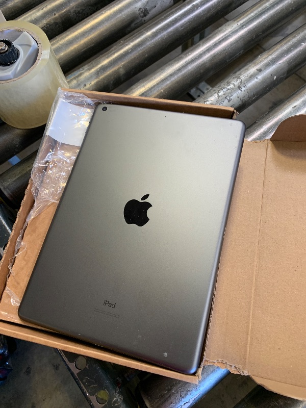 Photo 1 of Apple 2019 iPad 10.2-inch, Wi-Fi, 128GB - Space Gray (Renewed)