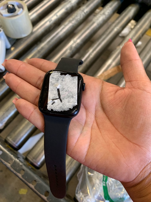 Photo 1 of Apple Watch Series 8 (GPS + Cellular, 45mm) - Midnight Aluminum Case with M/L Midnight Sport Band (Renewed Premium)