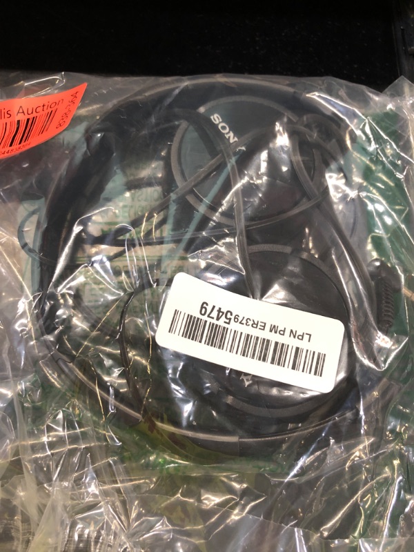 Photo 1 of Sony Wired Headphones, Black 