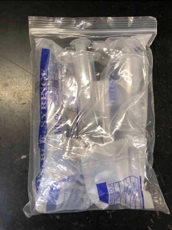 Photo 1 of 20ml Syringe for Liquid, Oral, Scientific Labs, Measurement, Dispensing, with Cap- 3 Pack 20ml Syringes