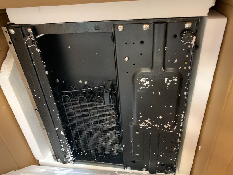 Photo 1 of Kalamera Beverage Refrigerator
