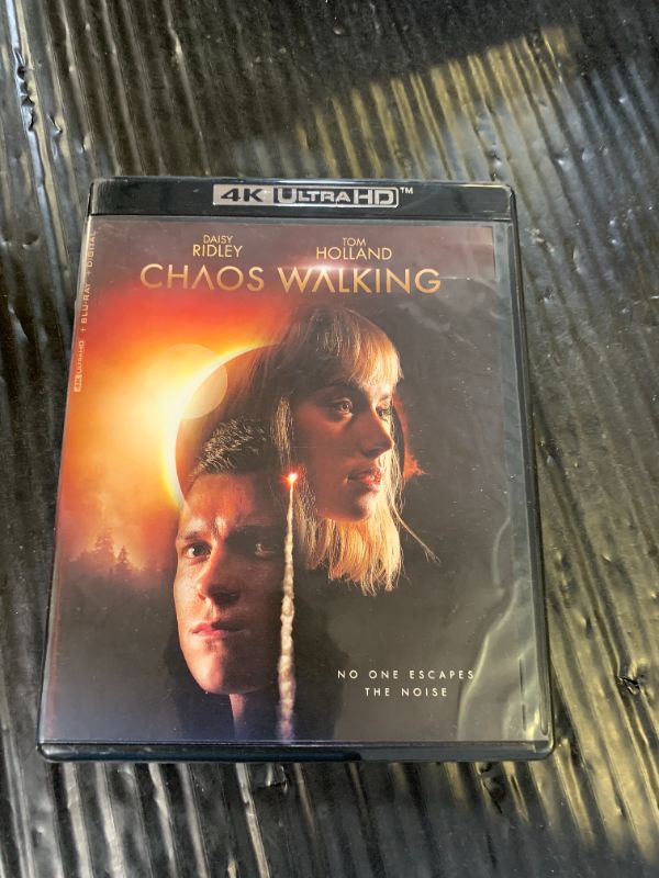 Photo 1 of Chaos Walking - BLURAY, Digital, 4K ULTRA HD [Blu-ray]