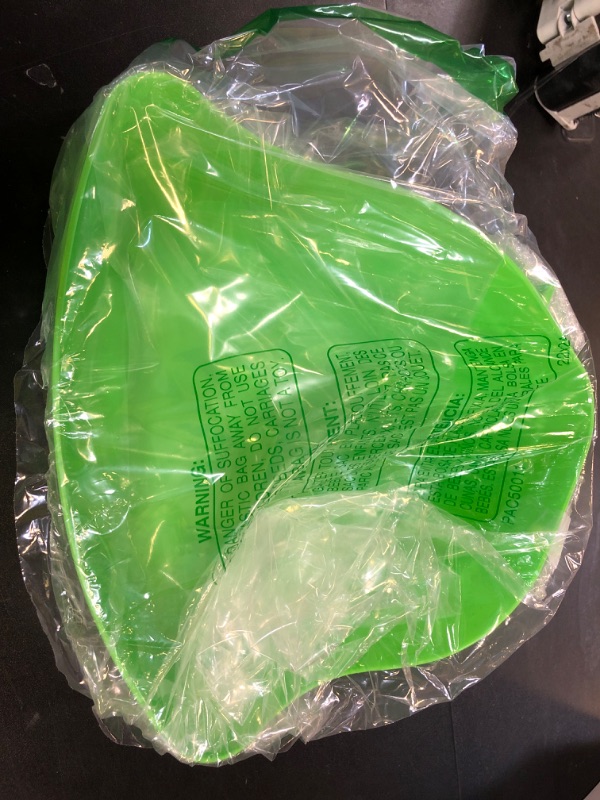 Photo 1 of Kaytee Hi-Corner Litter Pan (Assorted Colors)