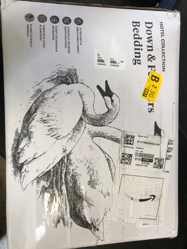 Photo 1 of APSMILE Luxurious Oversized King Down Feather Fibers Comforter, Ultra-Soft Down Feathers Fiber Duvet, Hotel Collection Down Feather Fibers Comforter All Season Fluffy Duvet Insert (120x98, White)