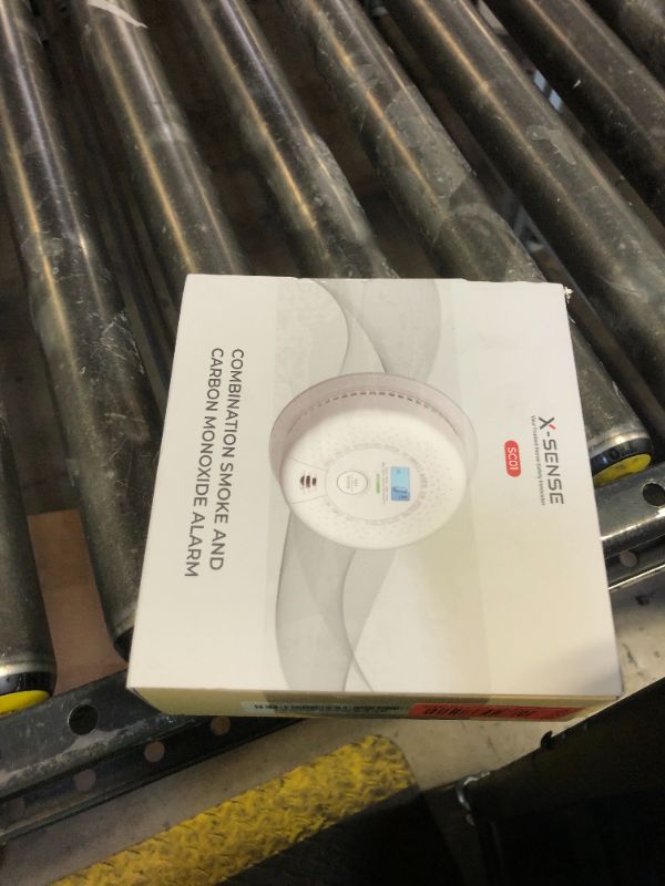 Photo 1 of X-Sense  Detector Carbon Monoxide Detector Combo, 10-Year Battery Smoke Detector with Display, Standalone Model SC01, Single Pack