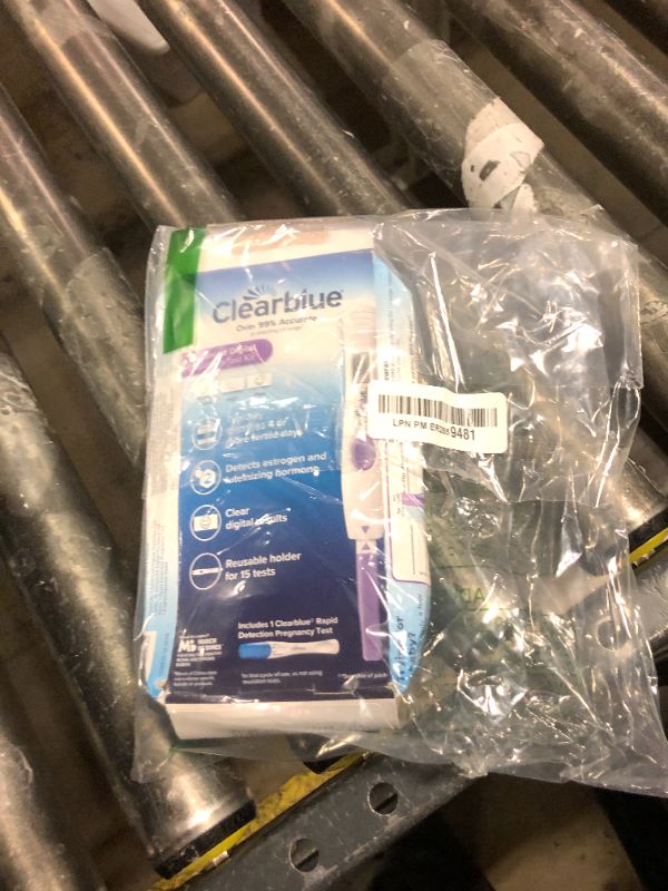Photo 1 of Clearblue Advanced Digital Ovulation Test Kit, 16 Ct