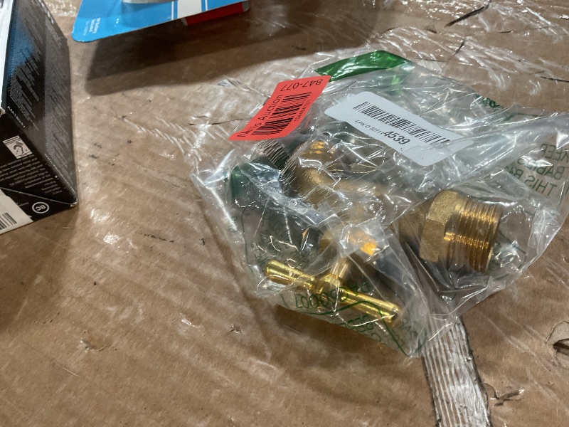 Photo 1 of EZ-FLO Irrigation Hose Bibb, 3/4 Inch MIP Connection, 3/4 Inch MHT Connection, Brass Plumbing Fitting, 20183