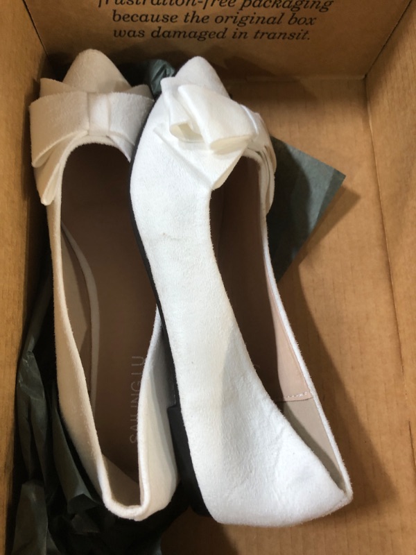 Photo 1 of (USED/FAIR) (6.5) SAILING LU Womens Flats Shoes White Comfortable Slip On Loafers Casual Business Ballet Walking Flats for Women Wedding Dressy Flats Size 6.5