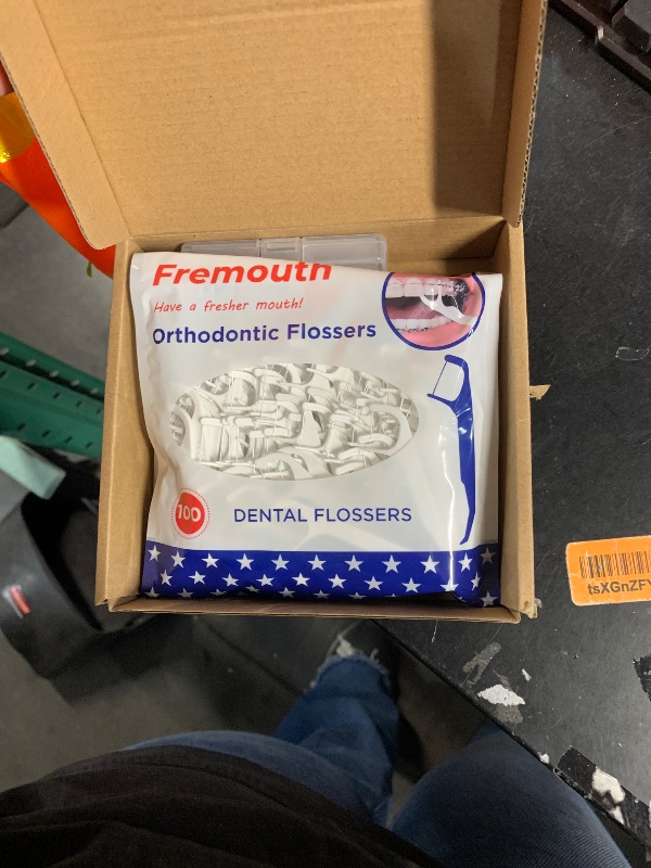 Photo 1 of *** nonrefundable***Fremouth Orthodontic Flossers for Braces - Ortho Dental Floss Picks, 100 Count (Pack of 2), with a Travel Case