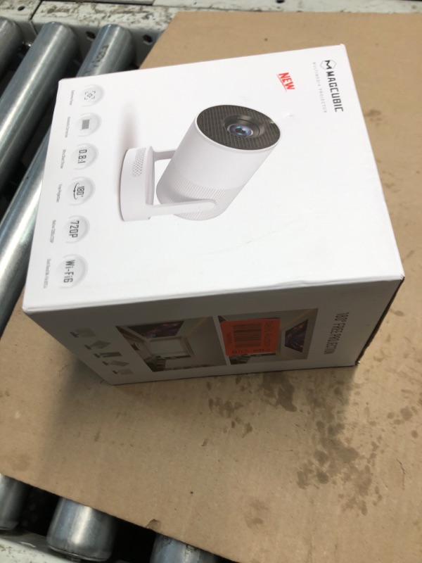Photo 1 of ?Electric Focus?Magcubic Mini Projector 4K Support, Portable Projector with WiFi 6 and Bluetooth 5.4, Smart Proyector, 5W Soundbase Speaker, 180° Rotation for Home Theater HY300 Ultra