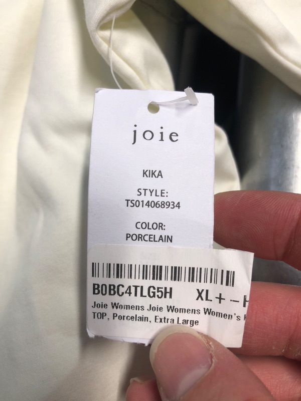 Photo 1 of (USED/FAIR) (BAGGED) ($118.99 VALUE) (XL) joie porcline top XL 