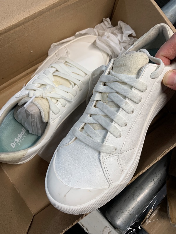 Photo 1 of ***(HEAVILY USED/ MINOR DAMAGE)***
 (7.5 W) Dr. Scholl's Womens Time Off Sneaker White Smooth 7.5 W