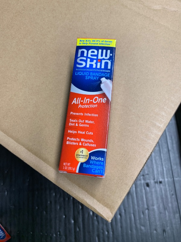 Photo 1 of *** FACTORY SEAL***New-Skin Liquid Bandage Spray for Cuts and Minor Scrapes, 1 Ounce