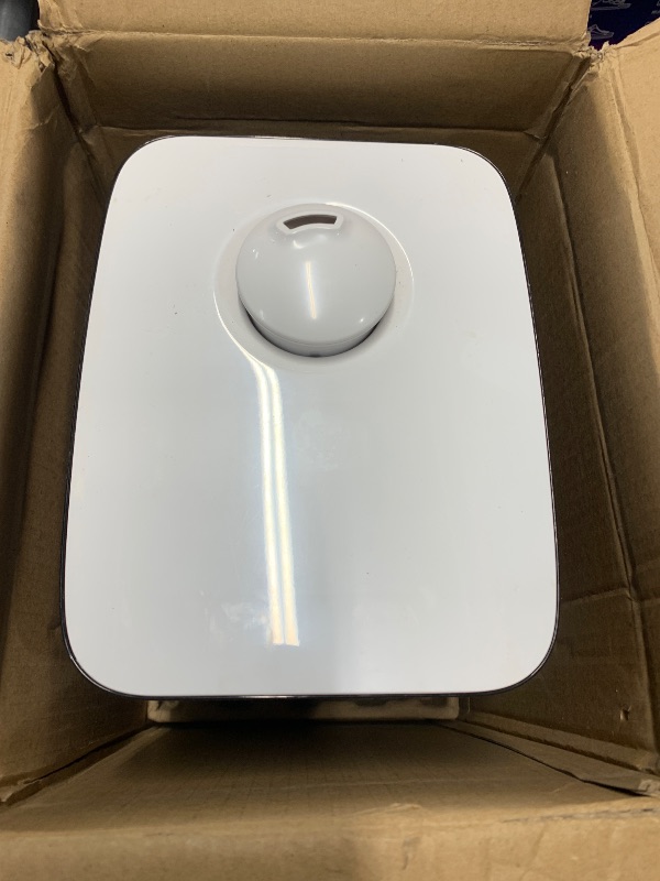 Photo 1 of (PARTS) (NOT FUNCTIONAL) LEVOIT Smart Humidifiers for Bedroom Large Room Home,(6L) Cool Mist Top Fill Essential Oil Diffuser for Baby & Plants,Smart App & Voice Control, Rapid Humidification & Auto Mode-Quiet Sleep Mode, Gray