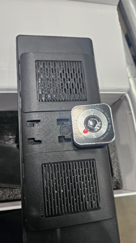 Photo 1 of ***PARTS ONLY***LYTDZ-CA 9.3" Portable Car Radio with Dashcam, Wireless Dash Mount, Apple CarPlay & Android Auto, Touch Screen Display, Bluetooth Stereo, Mirror Link, FM, GPS Navigation