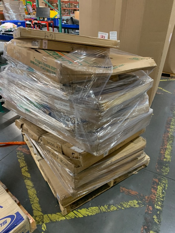 Photo 1 of ****PALLET TRUCK OR TRAILER PICK UP*****Used Baby Gates 