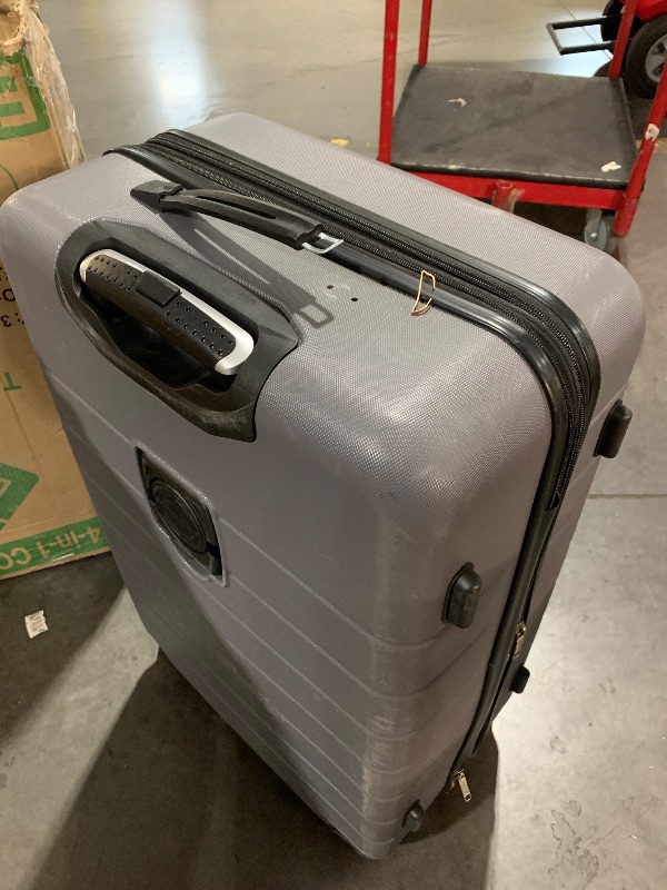 Photo 1 of (used)(damaged)(see images) Wrangler Smart Luggage Cup Holder and USB Port, Quiet Shade, 3 Piece Set