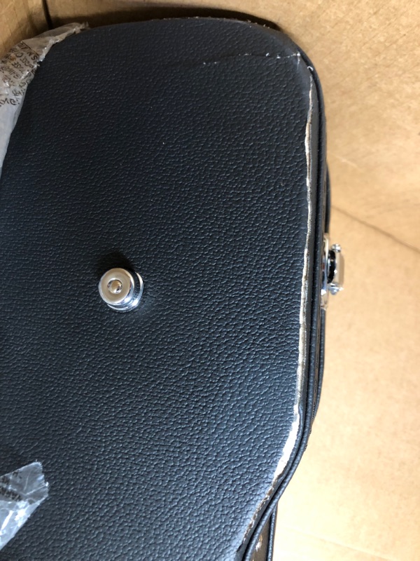 Photo 1 of Gator Cases Traditonal Series Hard-Shell Wood Case for Classical Style Acoustic Guitars, (GWE-CLASSIC)