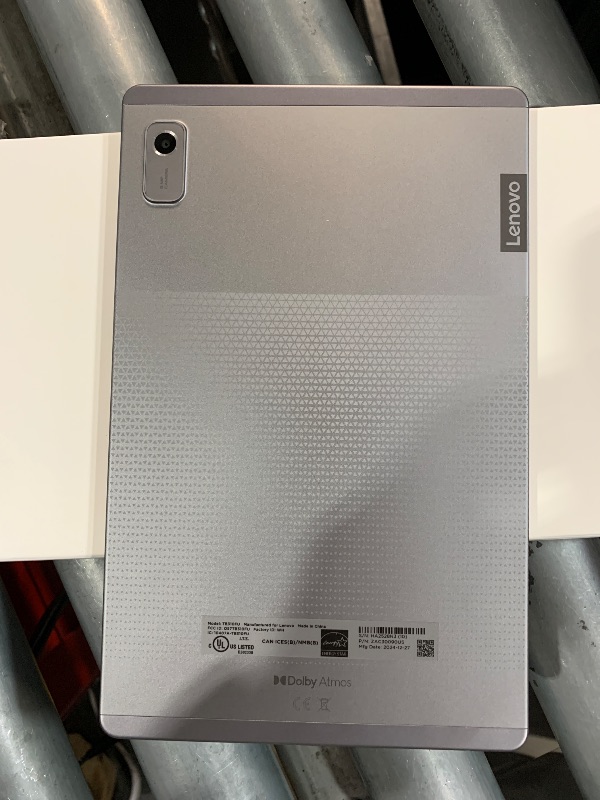 Photo 1 of (see all images) Lenovo Tab M9-2023 - Tablet - Long Battery Life - 9" HD - Front 2MP & Rear 8MP Camera - 3GB Memory - 32GB Storage 