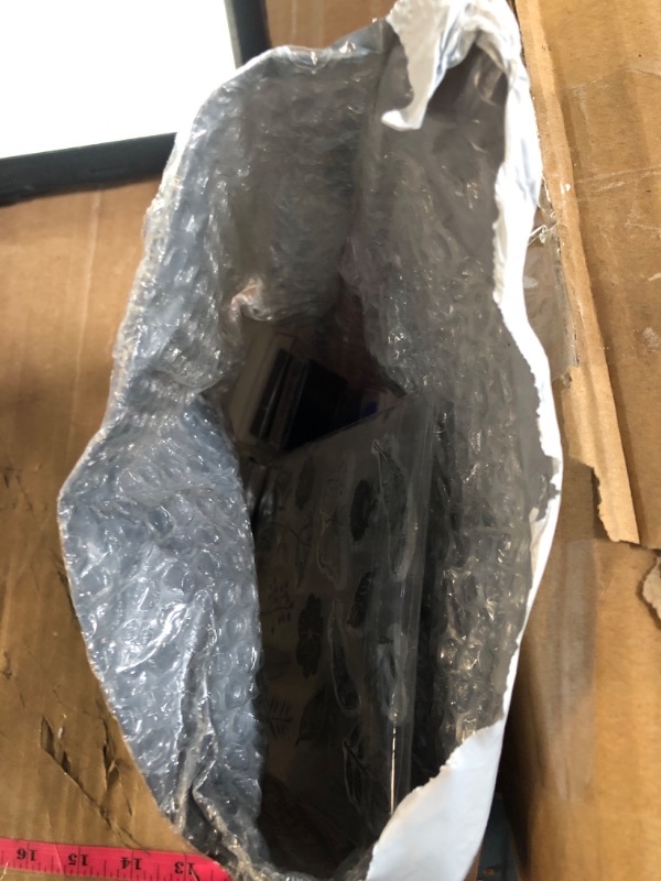 Photo 1 of Zonon 22 Pieces Acrylic Stamp Blocks Tools Set Include 6 Clear Stamp Blocks, 4 Transparent Silicone Seals, 12 Craft Ink Pad for Scrapbooking Card Making