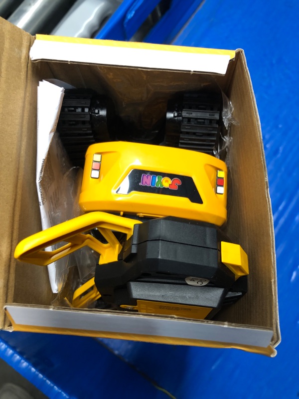 Photo 1 of (PARTS) (FAIR) JOYIN Remote Control Excavator Toys for Boys, 2.4Ghz RC Play Excavator with Light, Construction Toys for Boys 3-5 4-7 8-12 Year Old Kids, Birthday Gift