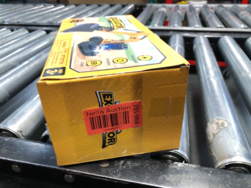 Photo 1 of (PARTS) (FAIR) JOYIN Remote Control Excavator Toys for Boys, 2.4Ghz RC Play Excavator with Light, Construction Toys for Boys 3-5 4-7 8-12 Year Old Kids, Birthday Gift