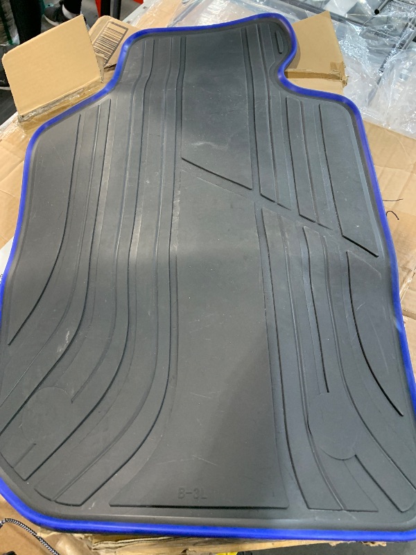 Photo 1 of (used)(see all images) San Auto Car Floor Mat 