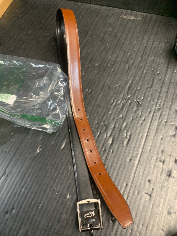 Photo 1 of  Men's Reversible Belt SIZE 34/35