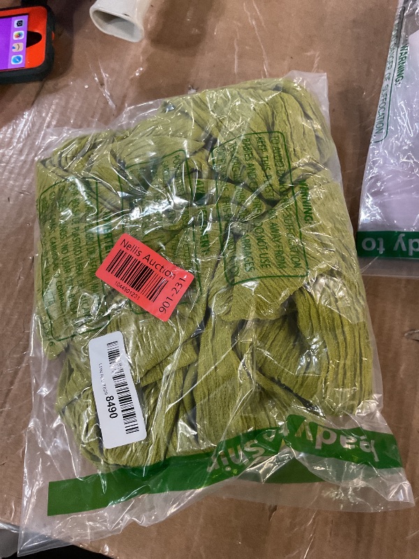 Photo 1 of (S/M) (USED/FAIR) (BAGGED) SKAYS Solid Color Cropped Vest Top And Fitted Hip Hugging Twist Front Slit Thigh Skirt Two Piece Set Green S/M