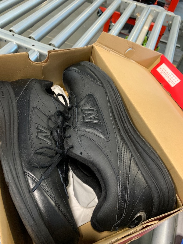 Photo 1 of  *** USED *** New Balance Men's 577 V1 Lace-up Shoe, Black, 13 Wide