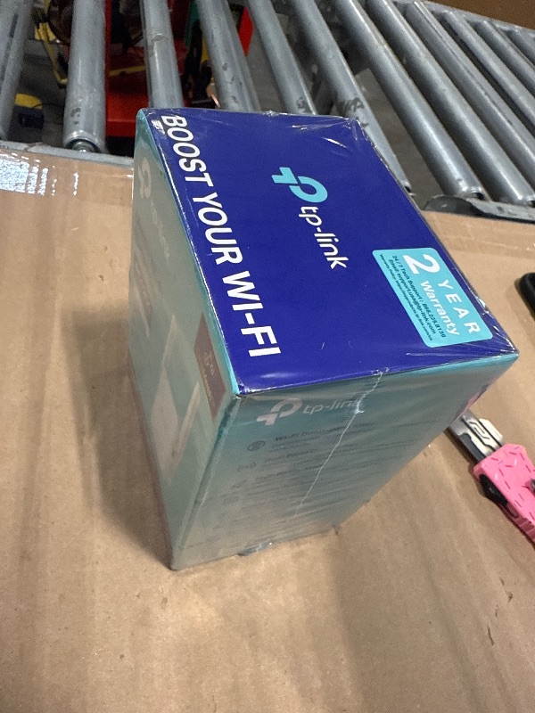 Photo 1 of ***FACTORY SEALING***
TP-Link AC1200 WiFi Extender, 2025 Wirecutter Best WiFi Extender, 1.2Gbps home signal booster, Dual Band 5GHz/2.4GHz, Up to 1600 Sq.ft and 32 Devices, EasyMesh Compatible, One Ethernet Port (RE315)