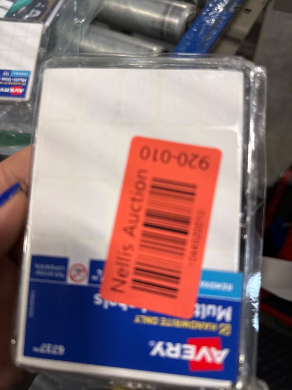Photo 1 of    Avery Multi-Use Removable Labels, 1/2" x 3/4", White, Non-Printable, 525 Blank Labels Total (6737)