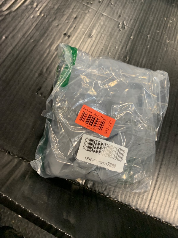 Photo 1 of HODOSPORTS Mens Swimsuit Trunks 7" Quick-Dry Swim Shorts with Compression Liner and Zipper Pockets (X-Large,Grey)