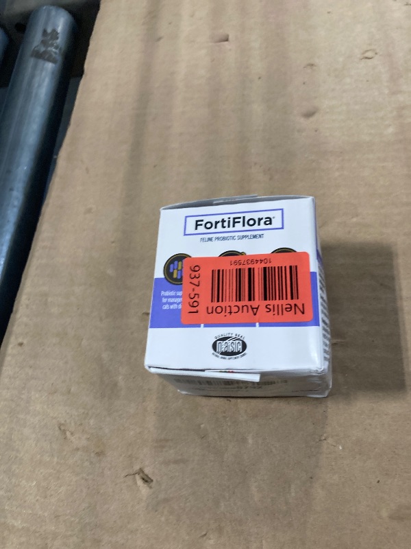 Photo 1 of Purina Pro Plan Veterinary Supplements FortiFlora Cat Probiotic Supplement for Cats with Diarrhea - 30 ct. Box