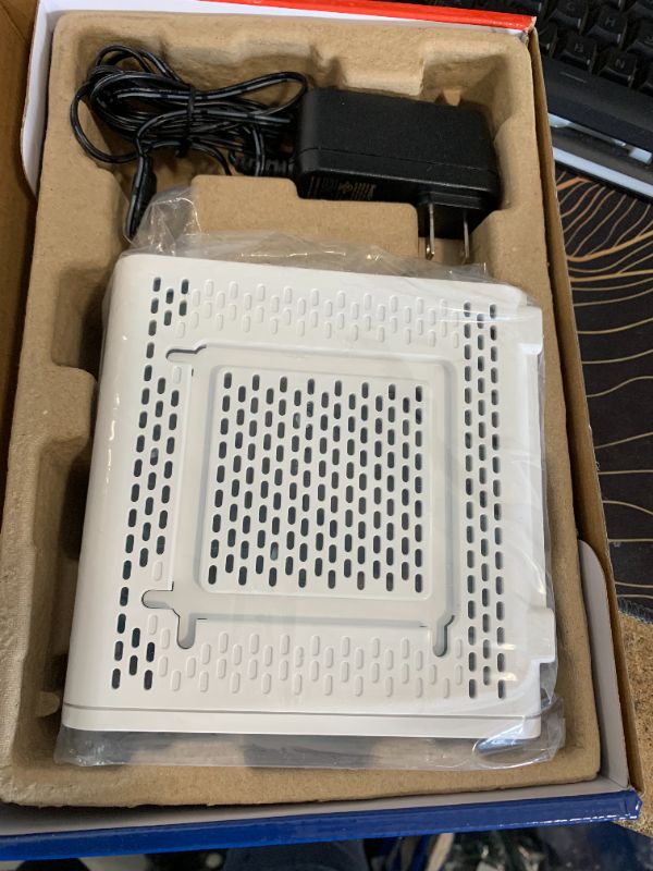 Photo 1 of ARRIS (SB8200) - Cable Modem - Fast DOCSIS 3.1 32x8 Gigabit Cable Modem , Approved for Comcast Xfinity, Cox, Charter Spectrum, & more | 1 Gbps Max Internet Speed, 4 OFDM Channels