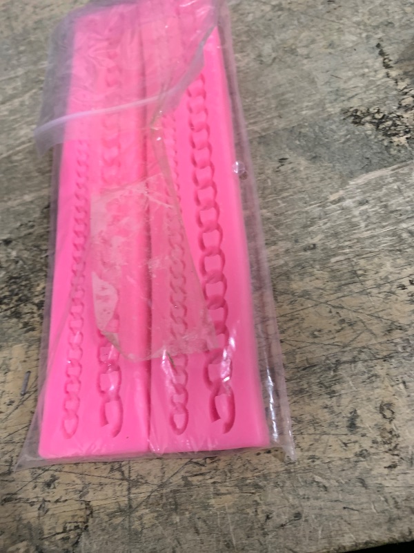 Photo 1 of 2 Pcs Chain Mold for Fondant Chain Mold Silicone Food Grade Silicone Molds for Candy Gum Pastry Sugarcraft Chocolate Cake Decorating