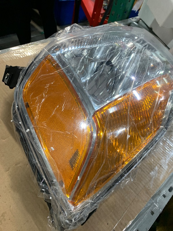 Photo 1 of (used)(see images) AUTOSAVER88 Headlights Assembly Compatible with 2004-2015 04-15 Titan 2004 Pathfinder Armada 2005-2007 Armada Headlamp Replacement 